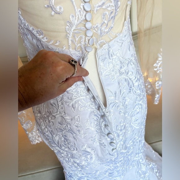 LOVER KISS lace mermaid Wedding dress with fitted inside corset GORGEOUS!!! NEW! - Picture 10 of 16